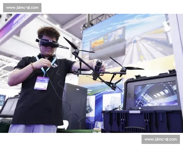 160 米光塔 + 万架无人机！2025 浏阳花炮节开幕式惊艳世界